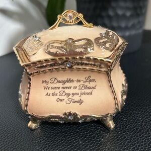 Music Box with Sentimental Message